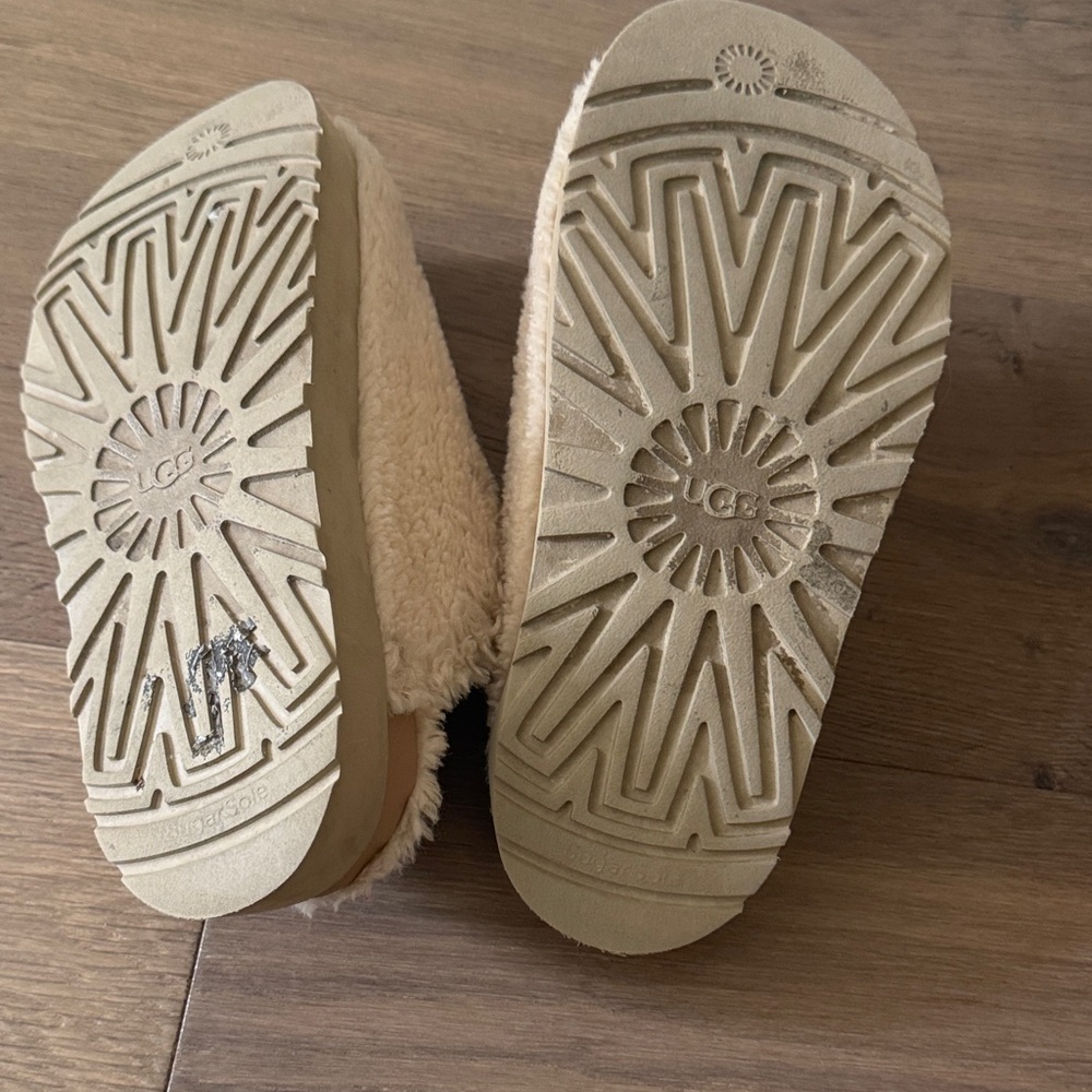 UGG Plush Shearling Mule Slippers - Light Tan sugar slides - Picture 5 of 6